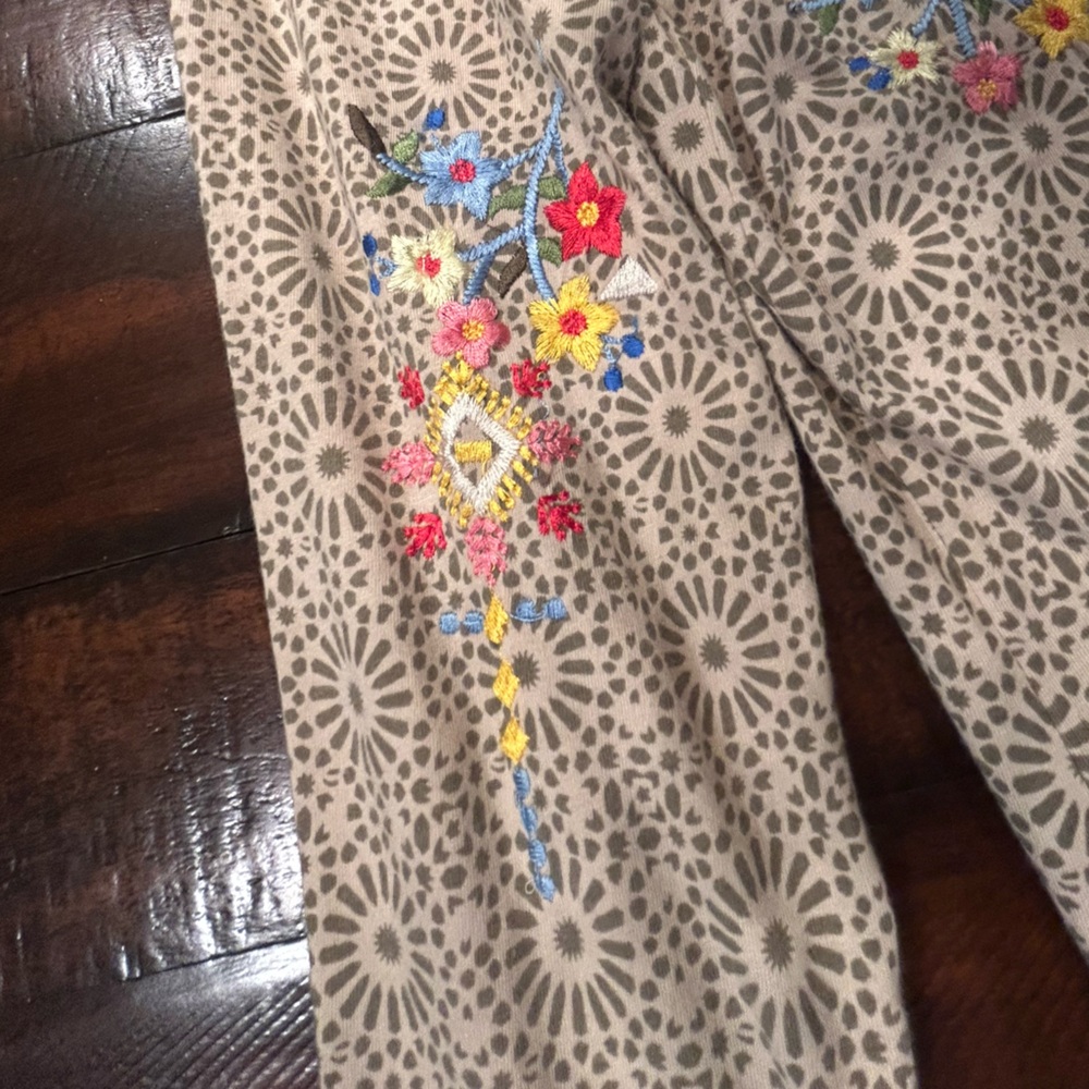 NWOT Sundance Sunny Disposition Embroidered Top Size M - Picture 6 of 9